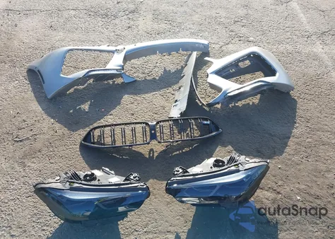 2020 BMW M8 z USA, uszkodzony, nr VIN WBSDZ0C0XLCD43545